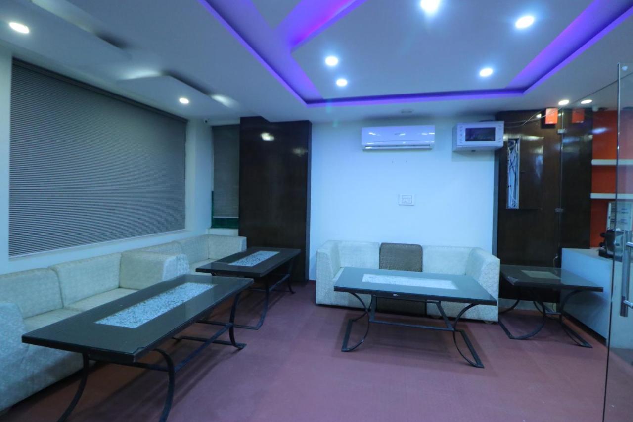 Hotel Eurasia Mohali International Airport Zirakpur Exteriér fotografie